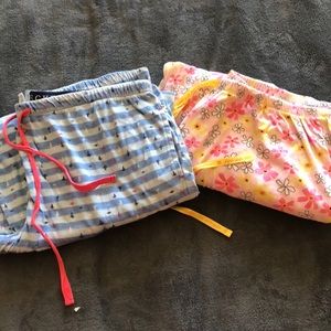 2 Pairs of XL Pajama Pants HUE, Jane & Bleecker